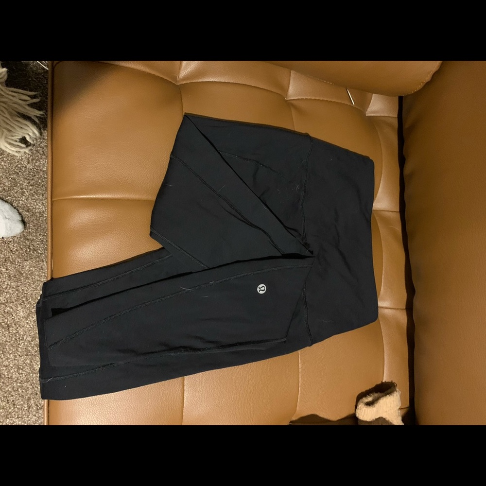 Black athletic leggings - Picture 4 of 4